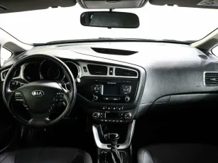 Kia  9