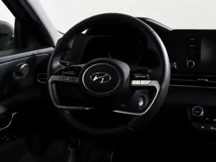 Hyundai  13