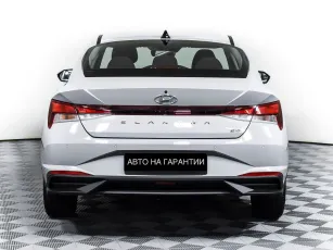 Hyundai  6