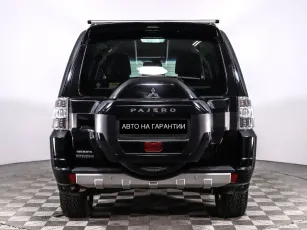 Mitsubishi  4