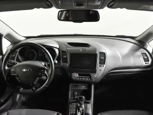 Kia  10