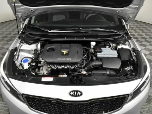 Kia  8