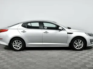 Kia  4