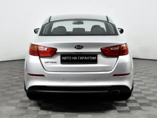 Kia  6