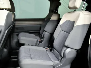 Volkswagen  13