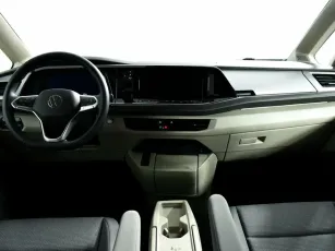 Volkswagen  8