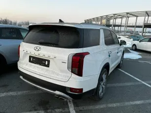 Hyundai  3