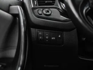 Kia  11
