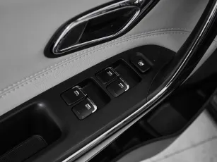 Kia  12