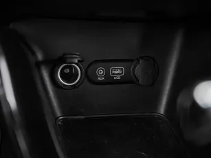 Kia  17