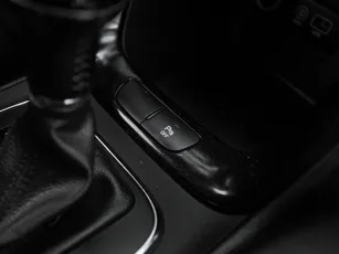 Kia  18