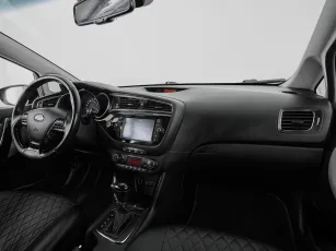 Kia  9