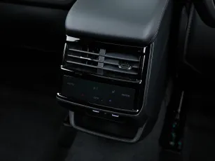 Geely  24