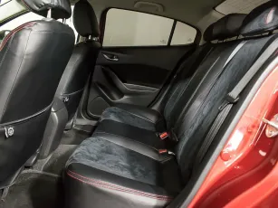 Mazda  15