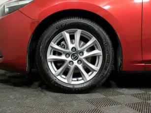 Mazda  8
