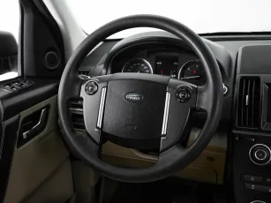 Land Rover  10
