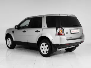Land Rover  4
