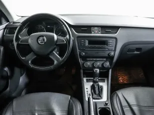 Skoda  8
