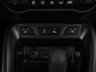 Hyundai  15