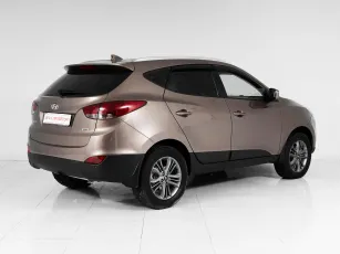 Hyundai  4