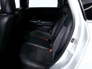 Mitsubishi  13