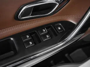 Kia  12