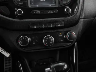 Kia  14