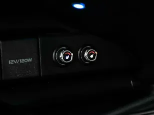 Toyota  15