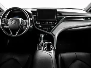 Toyota  8