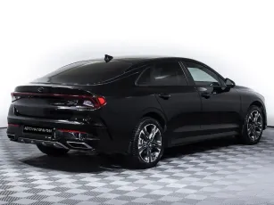 Kia  5