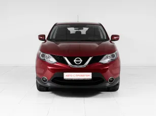Nissan  2