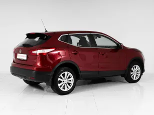 Nissan  6