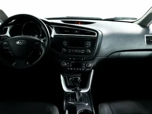 Kia  9