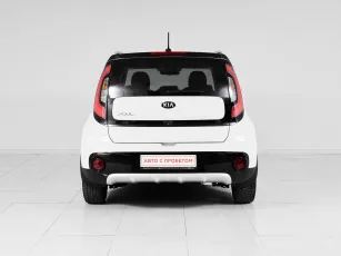 Kia  5