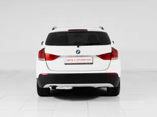BMW  6