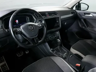 Volkswagen  8