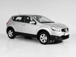 Nissan  3