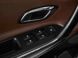 Kia  11