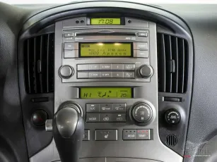 Hyundai  10