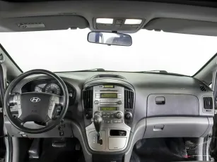 Hyundai  7