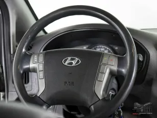 Hyundai  9