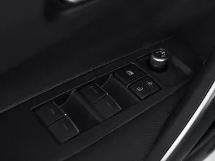 Toyota  13
