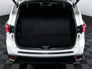 Toyota  23