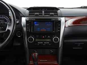 Toyota  15