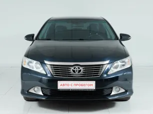 Toyota  2
