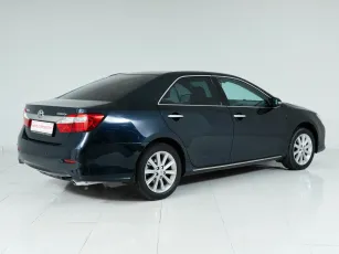 Toyota  5
