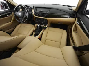 BMW  9