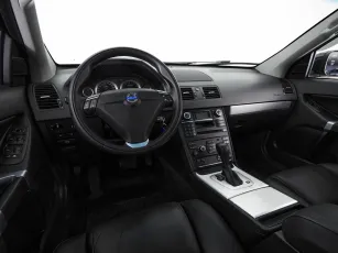 Volvo  9