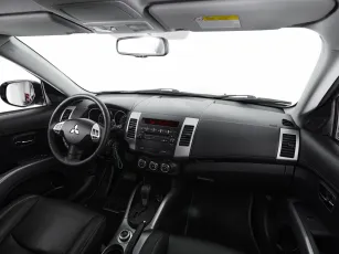 Mitsubishi  10