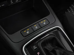 Kia  12